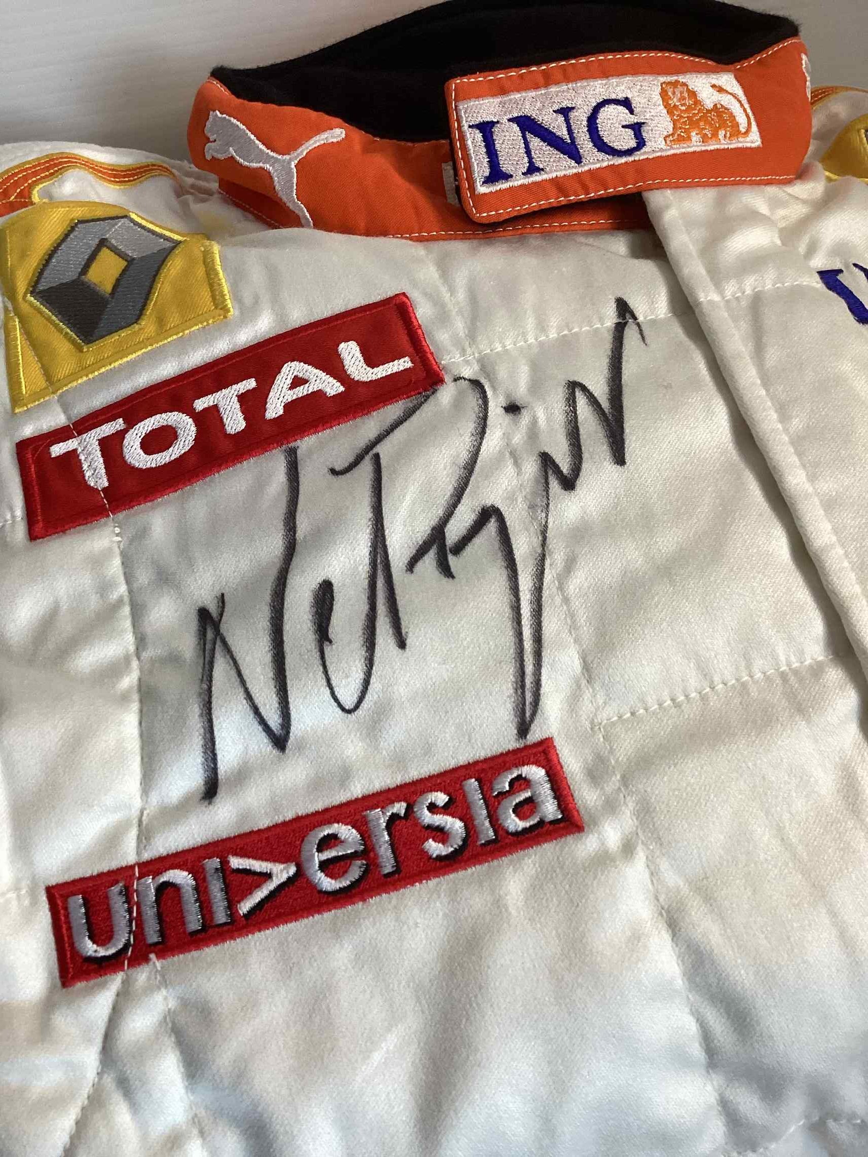 2009 Nelson Piquet Junior Signed Race Used Renault F1 Suit - Image 4