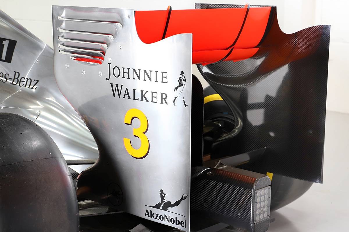2011 McLaren MP4-26 Official Show Car - Image 2
