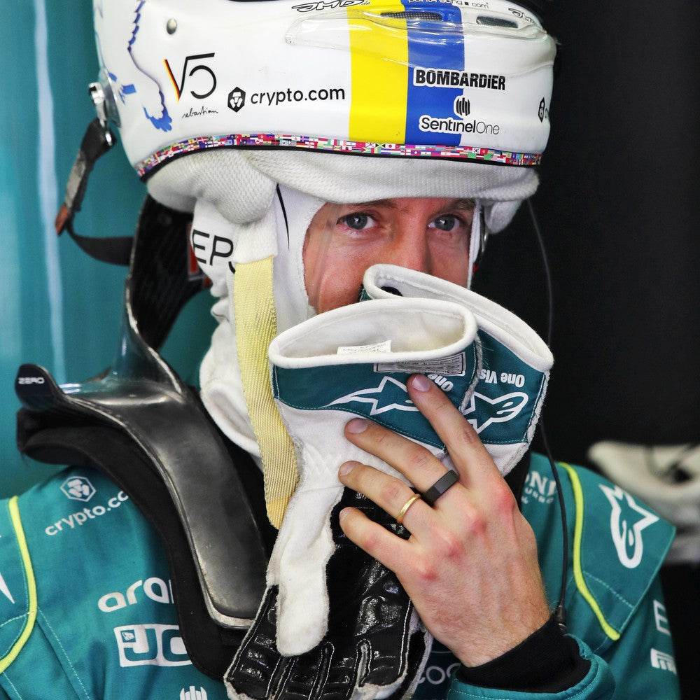 2022 Sebastian Vettel Aston Martin F1 Race Spec Gloves - Image 4
